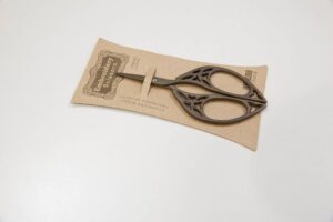 Tijeras de costura de bronce